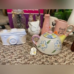 Lot of decor items plus surprise FREEBIES!